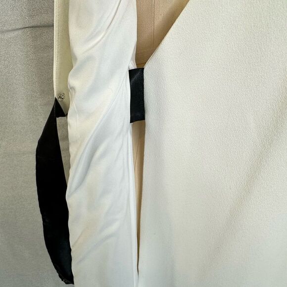 Tibi White Crepe Wrap Mini Dress | Size 10 - Picture 9 of 10